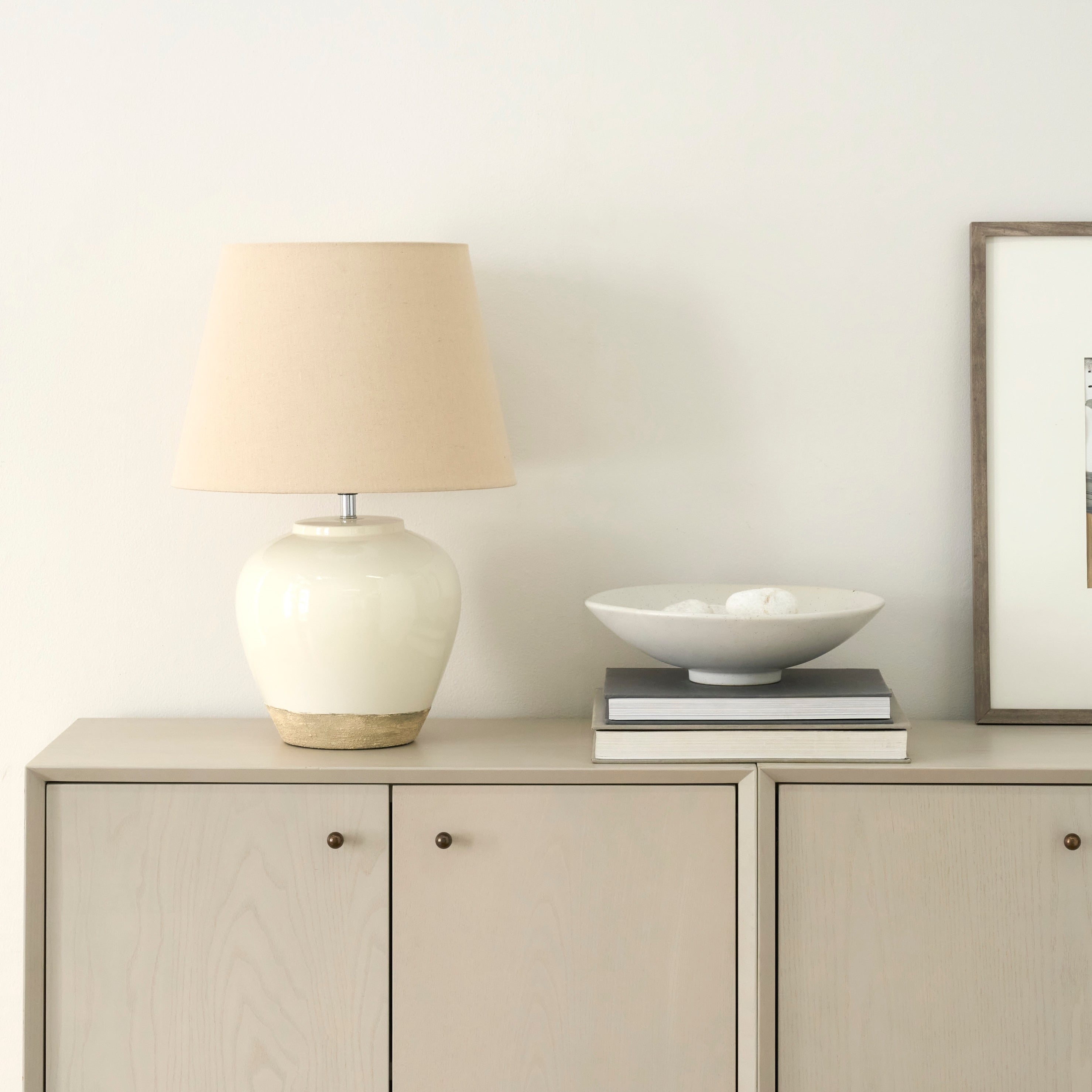 Nourison 20 Rustic Ceramic Pot Table Lamp